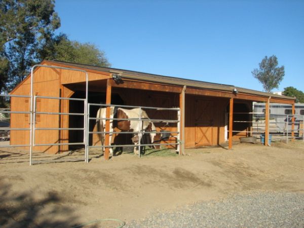 Gerry Woodworkers: Knowing Best small horse barn plans