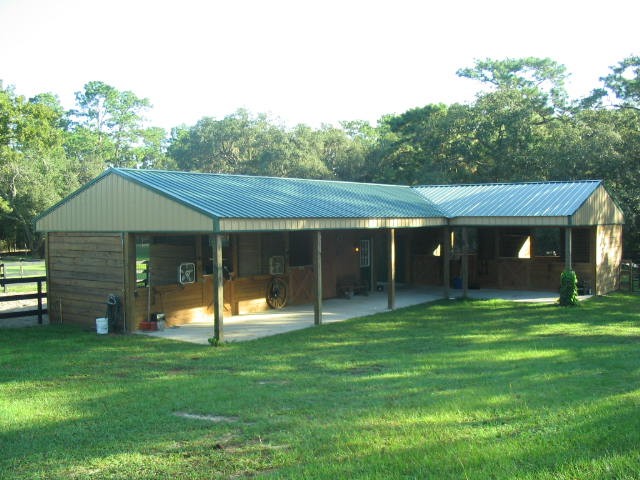 L-shaped Horse Barns